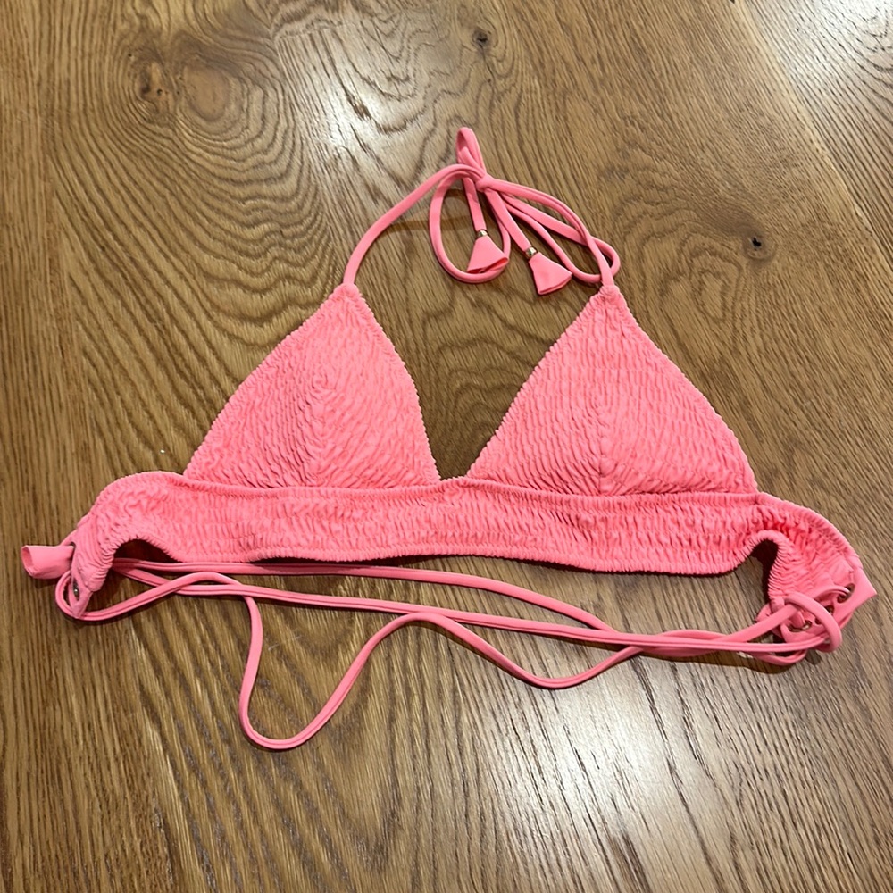 Pink Victoria Secret Bikini - Picture 1 of 4